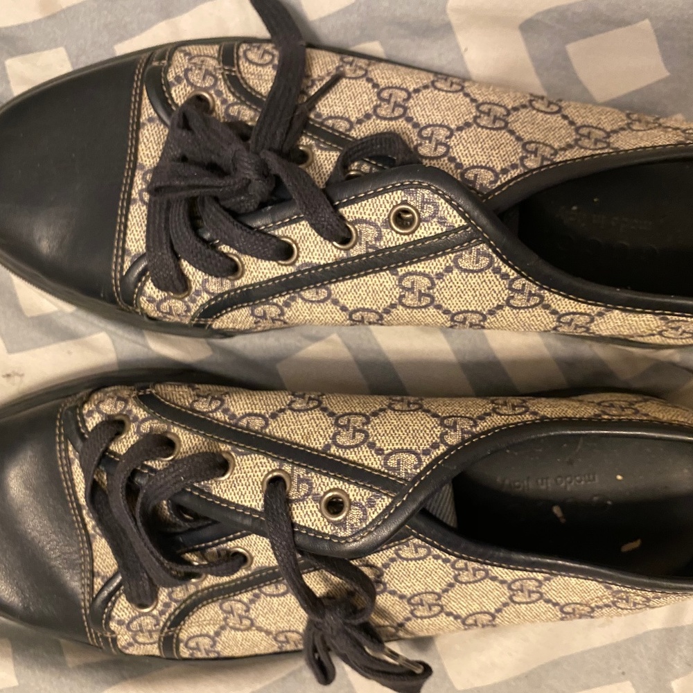 Gucci shoes